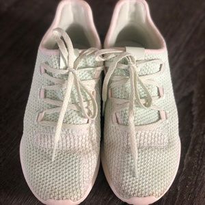 Adidas original tubular kids shoe